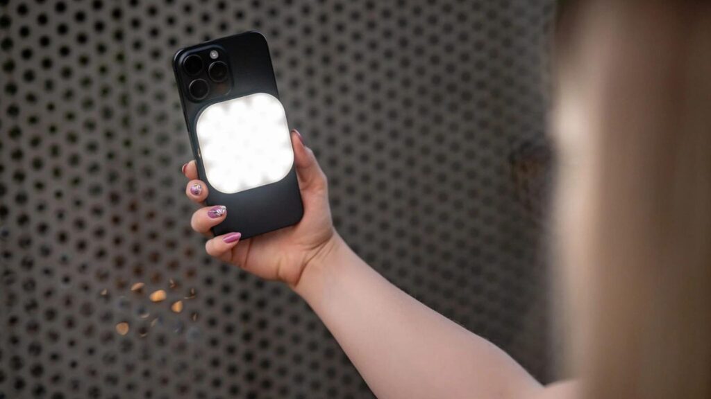 Newell Sunny - mini LED do smartfonów
